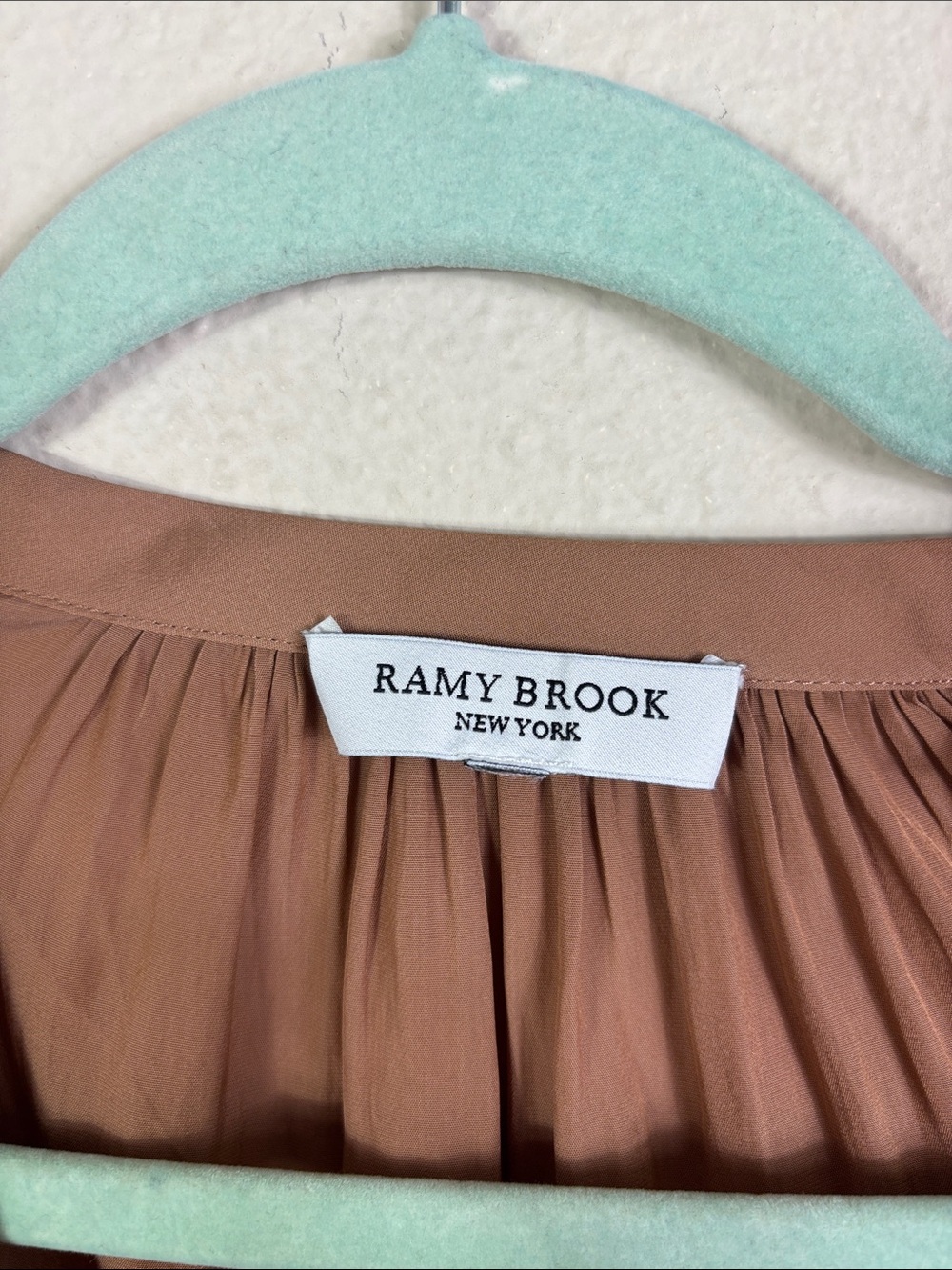 Ramy Brook Copper Brown Smocked Top V-neck Flare Lace Sleeves sz Large - Picture 5 of 9